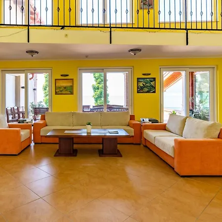 Horizon Balaton * שיופוק